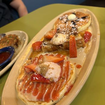 Snooze, an A.M. Eatery - Pancake Flight Customized From bottom to top: Strawberry Shortcake Pancakes, Bread Pudding French Toast, Blueberry Pancakes - Breakfast & Brunch Near Me - Orange, California