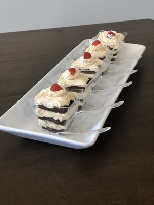 Southern Dessert Plate by null
