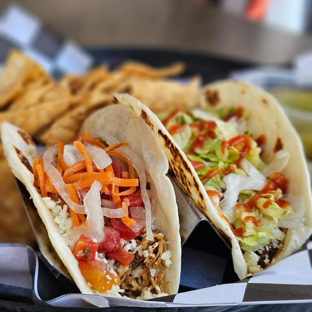 Food from Tinga Tacos