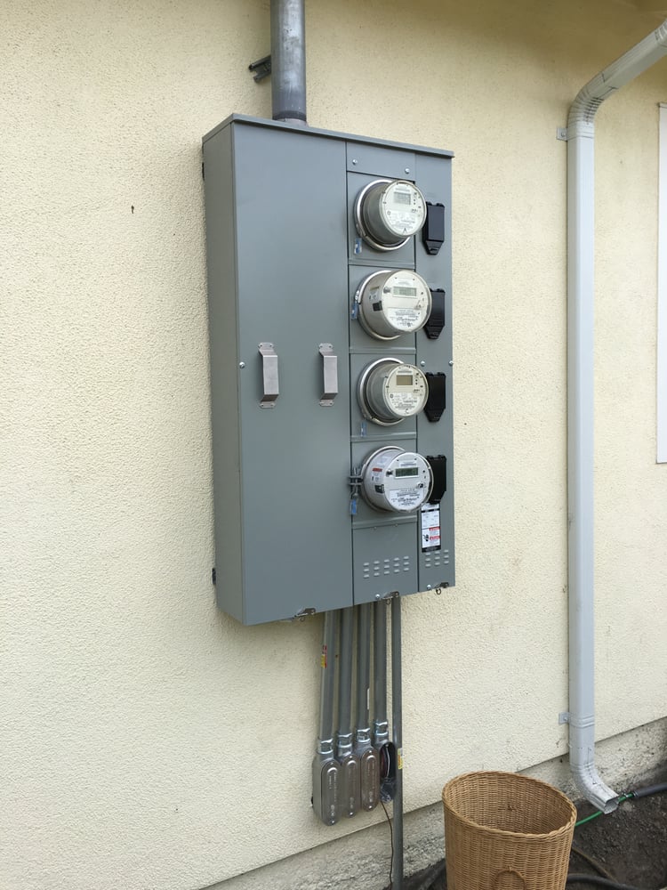 Slide of Alpha Omega Electric