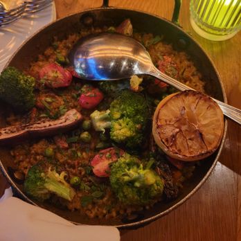 Boqueria Fulton Market - Vegetarian paella - Spanish Near Me - Chicago, Illinois
