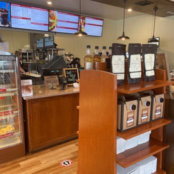 Gunther Tooties Scituate - the inside of a fast food restaurant - Coffee & Tea Near Me - Scituate, Massachusetts Gunther Tooties Scituate - the inside of a fast food restaurant - Coffee & Tea Near Me - Scituate, Massachusetts