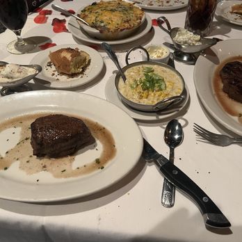 Morton's The Steakhouse - Steakhouses Near Me - Orlando, Florida