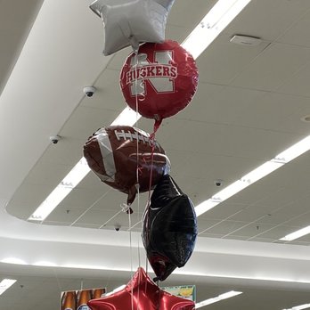 Hy-Vee - Welcome to the mighty Midwest! - Grocery Near Me - Papillion, Nebraska Hy-Vee - Welcome to the mighty Midwest! - Grocery Near Me - Papillion, Nebraska