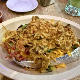 Baked potatoe with pulled pork