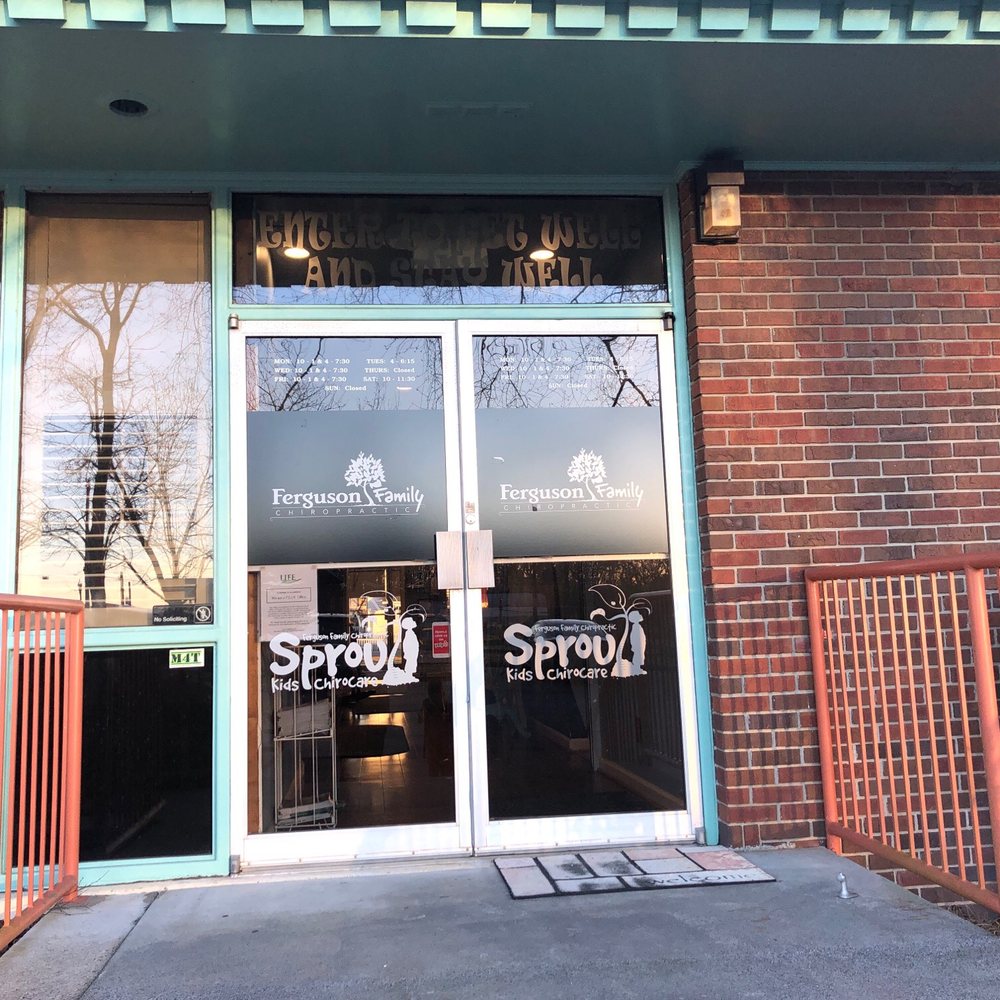 Ferguson Family Chiropractic - Entrance. - Chiropractors Near Me - Acworth, Georgia