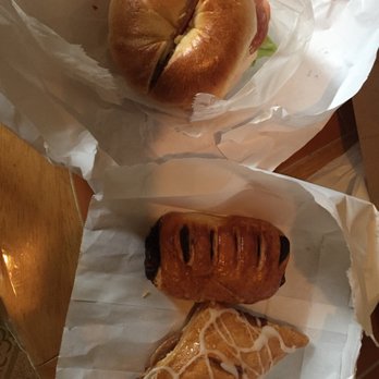 Bergen Boulevard Bagels - Bagel sandwich, chocolate croissant & apple turnover - Bagels Near Me - Palisades Park, New Jersey Bergen Boulevard Bagels - Bagel sandwich, chocolate croissant & apple turnover - Bagels Near Me - Palisades Park, New Jersey