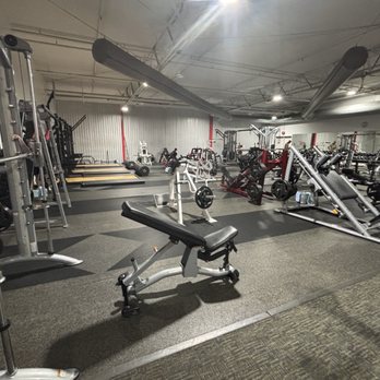 The M.A.C. Xtreme - Weight area - Gyms Near Me - Cedar Rapids, Iowa