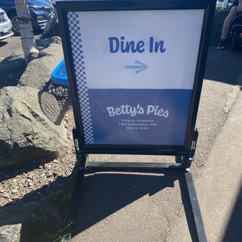 Betty's Pies - Signage - Desserts Near Me - Two Harbors, Minnesota