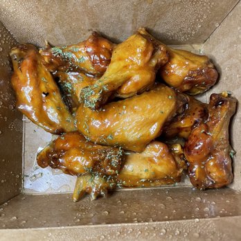 Pelicana Chicken - Garlic Grilled Wings - Chicken Shop Near Me - Brooklyn, New York Pelicana Chicken - Garlic Grilled Wings - Chicken Shop Near Me - Brooklyn, New York