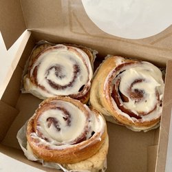 Cobs Bread - Cinnamon buns!