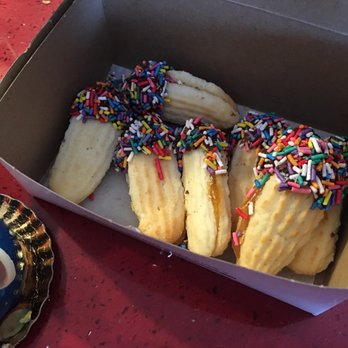 Lulu's Bakery - Bakeries Near Me - Fresh Meadows, New York