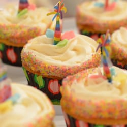 Crumbs by Blossom - Yellow Cupcakes with Vanilla Frosting