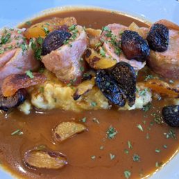 Bacon, wrapped pork tenderloin with dried figs and apricots Bacon, wrapped pork tenderloin with dried figs and apricots