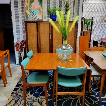 Im Vintage - Sept 2021 - Furniture Stores Near Me - St. Petersburg, Florida