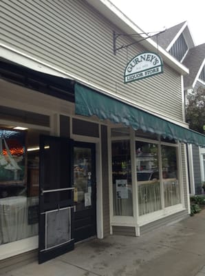 Gurney's Harbor Bottle Shop by null