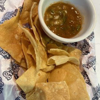 La Seareinita - Chips and salsa from the gods! - Seafood Near Me - Austin, Texas La Seareinita - Chips and salsa from the gods! - Seafood Near Me - Austin, Texas
