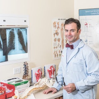 Loop Medical Center - Dr Elbaridi is a Physical Therapist, Medical Doctor, Anesthesiologist, Interventional Pain and Spine Surgeon. Call (312) 414-1088 - Pain Management Near Me - Chicago, Illinois