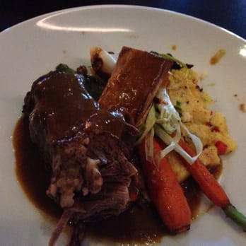 Foxhole Culinary Tavern - The short rib - New American Near Me - Austin, Texas