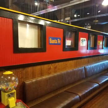 Boxcar Grille - Foyer - American Near Me - Claremont, North Carolina