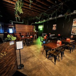 R & M Southern Eatery