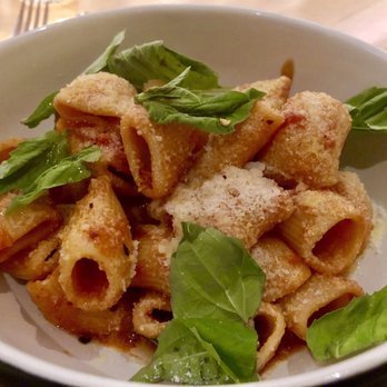 Misi - Mezze Rigatoni, 30 Clove Pomodoro, Basil - Italian Near Me - Brooklyn, New York