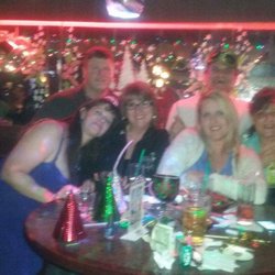 Tiny's - Some fun customers having fun fun fun
