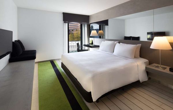 DoubleTree by Hilton Lisbon - Fontana Park by null