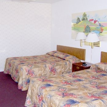 Townsman Motel - Double Room - Hotels Near Me - Independence, Kansas Townsman Motel - Double Room - Hotels Near Me - Independence, Kansas