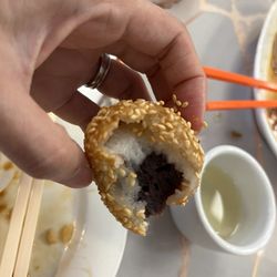 Inside the sesame ball