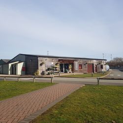 Canalside Farm - The farm shop