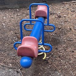 Alphonse Memorial Veterans Park - Playground