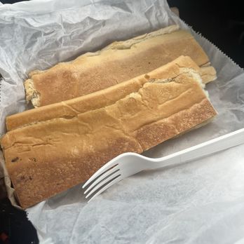 Le Paris Cake Design - Toast - Bakeries Near Me - West Miami, Florida Le Paris Cake Design - Toast - Bakeries Near Me - West Miami, Florida