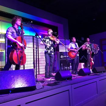 Canvas Church - Streetlight Cadence | March 18, 2017 - Churches Near Me - Irvine, California