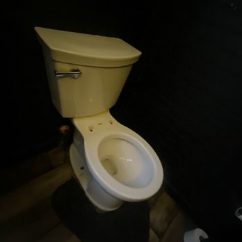 KLOUD East Midtown - Toilet without toilet seat in the bathroom??! - Pop-Up Restaurants Near Me - New York, New York KLOUD East Midtown - Toilet without toilet seat in the bathroom??! - Pop-Up Restaurants Near Me - New York, New York