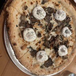 Fungi Pizza