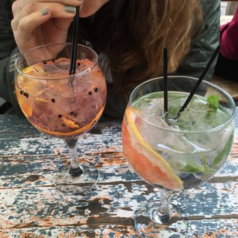 The Crown and Shuttle - Bars Near Me - London, XGL The Crown and Shuttle - Bars Near Me - London, XGL