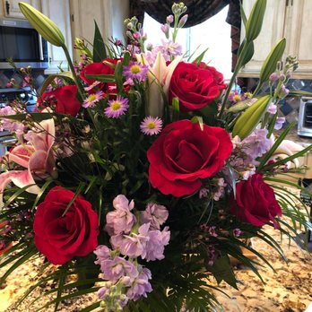 Florist at Adolfos Creation - Valentines Day Flowers - Florists Near Me - Winston-salem, North Carolina Florist at Adolfos Creation - Valentines Day Flowers - Florists Near Me - Winston-salem, North Carolina