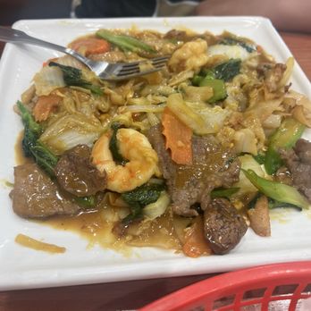 Apsara Cafe - Mekatong Combination - Cambodian Near Me - Long Beach, California Apsara Cafe - Mekatong Combination - Cambodian Near Me - Long Beach, California