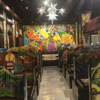 Viva Mas - Plenty of seating - Mexican Near Me - Bloomington, Indiana