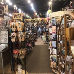 Kit and Caboodles - All kinds of trinkets and doodads! They've got oozits and whatzits galore!