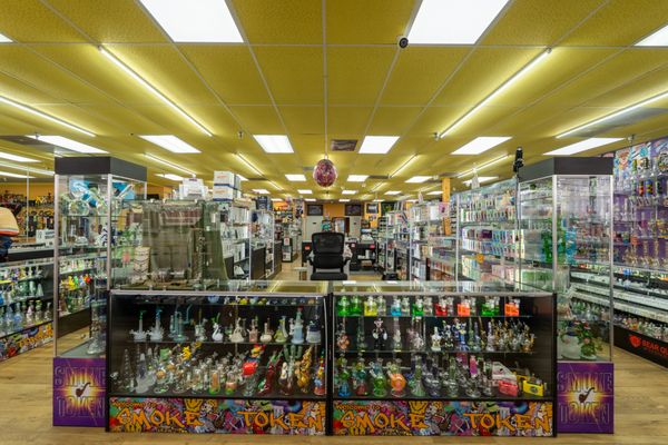 Smoke Token Smoke Shop by null