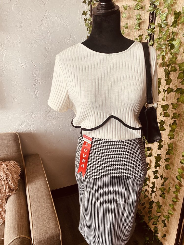 DUTCHESS BOUTIQUE 20 Photos Women's Clothing 226 Heinen St