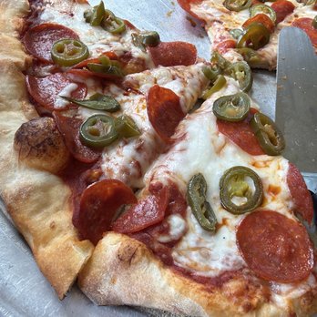 High Street Pizza - Pepperoni jalapeño pizza - Pizza Near Me - Antlers, Oklahoma High Street Pizza - Pepperoni jalapeño pizza - Pizza Near Me - Antlers, Oklahoma