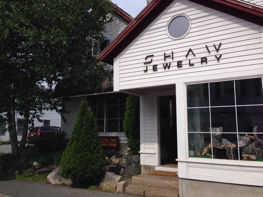 Shaw Contemporary Jewelry by null