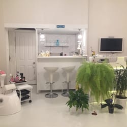 Narı Beyaz Beauty Club