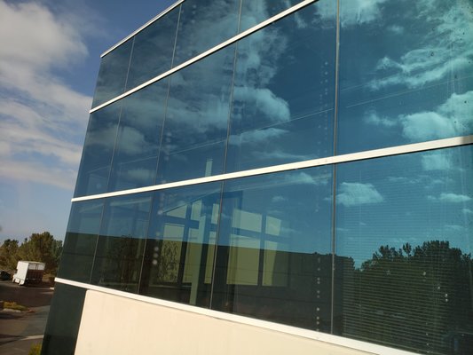 Commercial Window Cleaning - Commercial Window Cleaning Commercial Window Cleaning - Commercial Window Cleaning