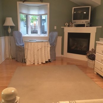 Garden Grove Inn - Bed & Breakfast Near Me - Union Pier, Michigan