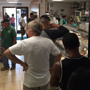 Pono Market - Standing in line, getting ready to order at Pono Market. - Hawaiian Near Me - Kapaa, Hawaii Pono Market - Standing in line, getting ready to order at Pono Market. - Hawaiian Near Me - Kapaa, Hawaii