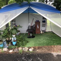 Crystal's Spa & Salon - Shaded, outdoor area for service.
